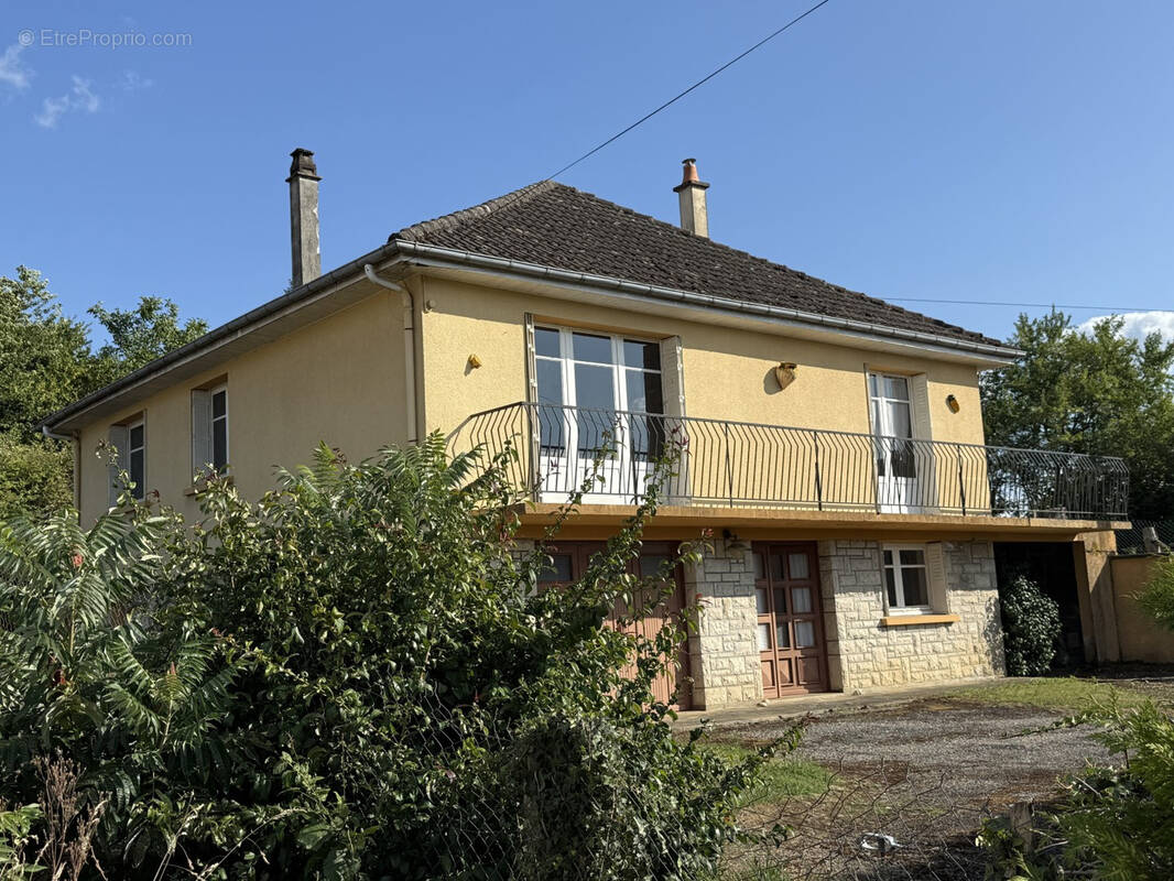 Maison à TROCHE