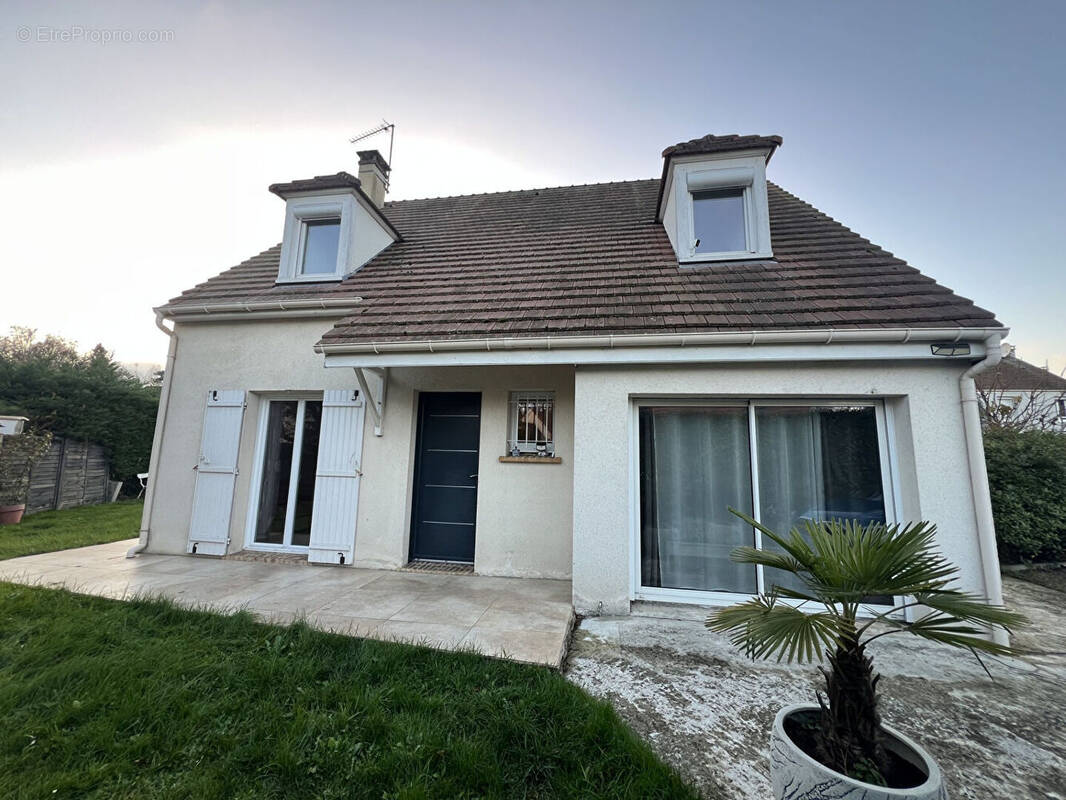 Maison à SAINT-BRICE-SOUS-FORET