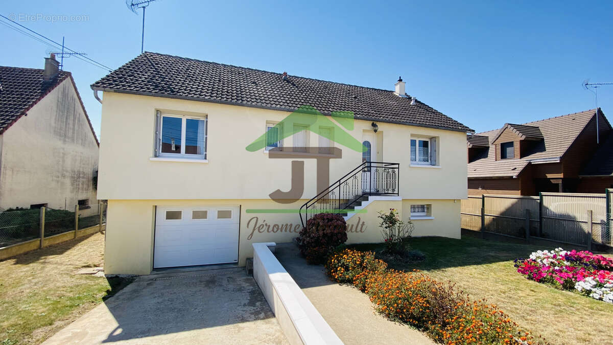 Maison à CHATEAUDUN