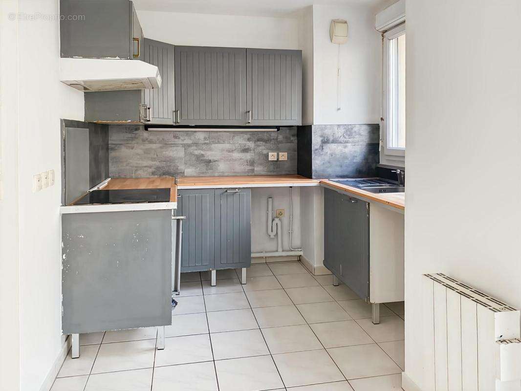 Appartement à CORBEIL-ESSONNES