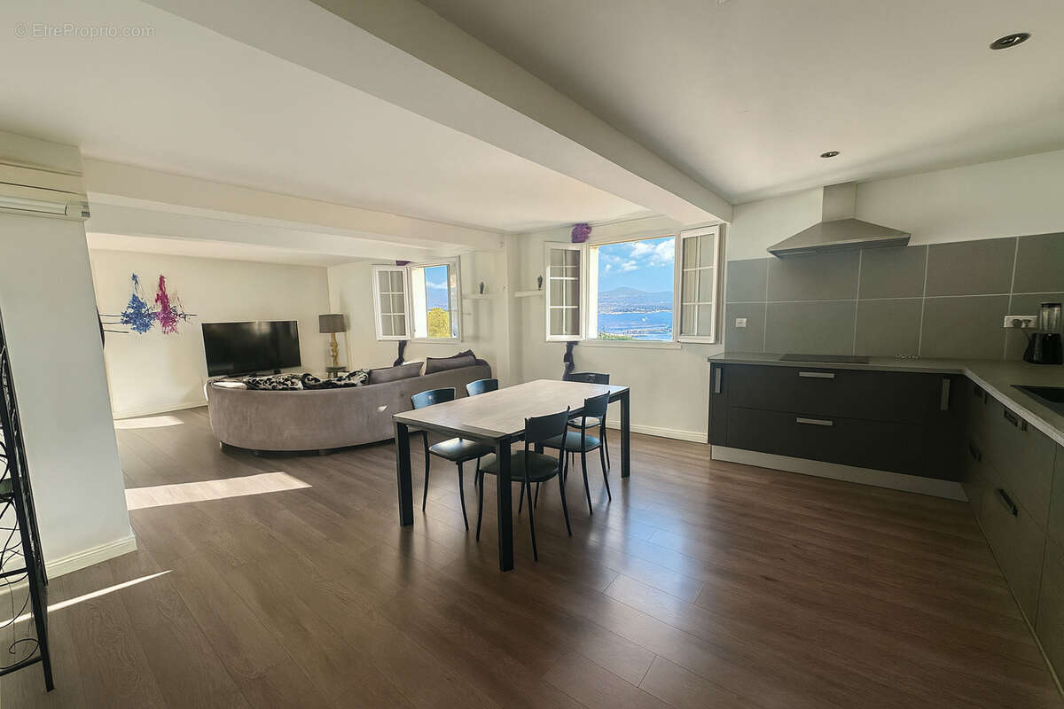 Appartement à AJACCIO