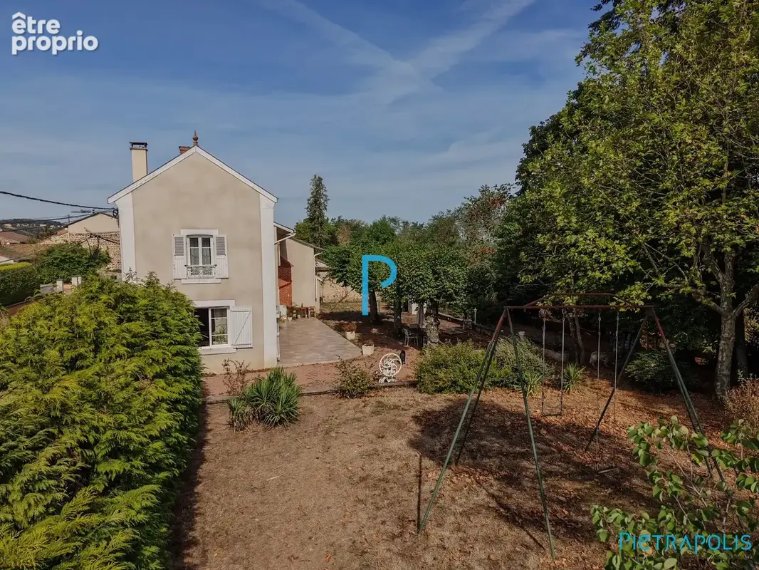 Maison 196 m² à Amplepuis  - photo 2