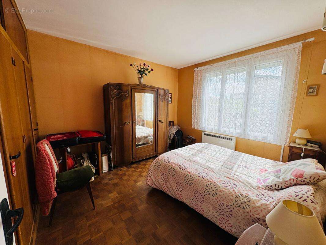 Maison à COSNE-COURS-SUR-LOIRE