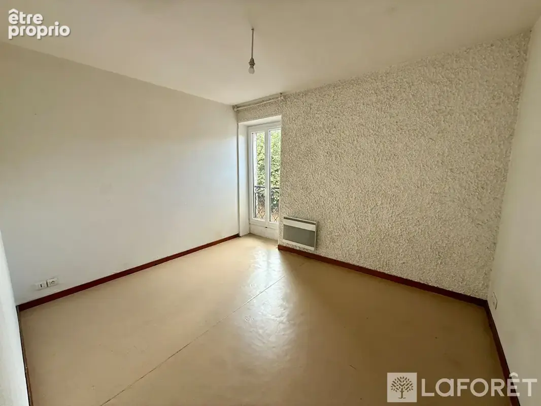 Appartement T3 en duplex avec parking - photo 6