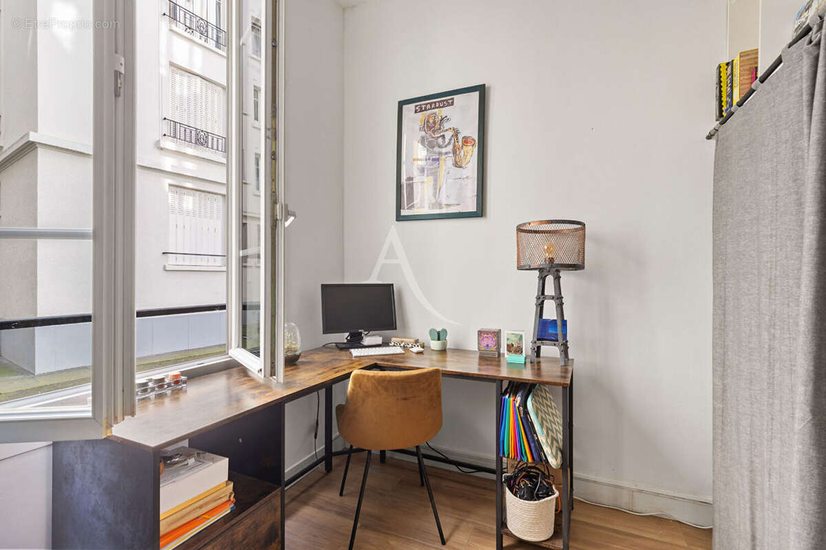 Appartement à PARIS-18E