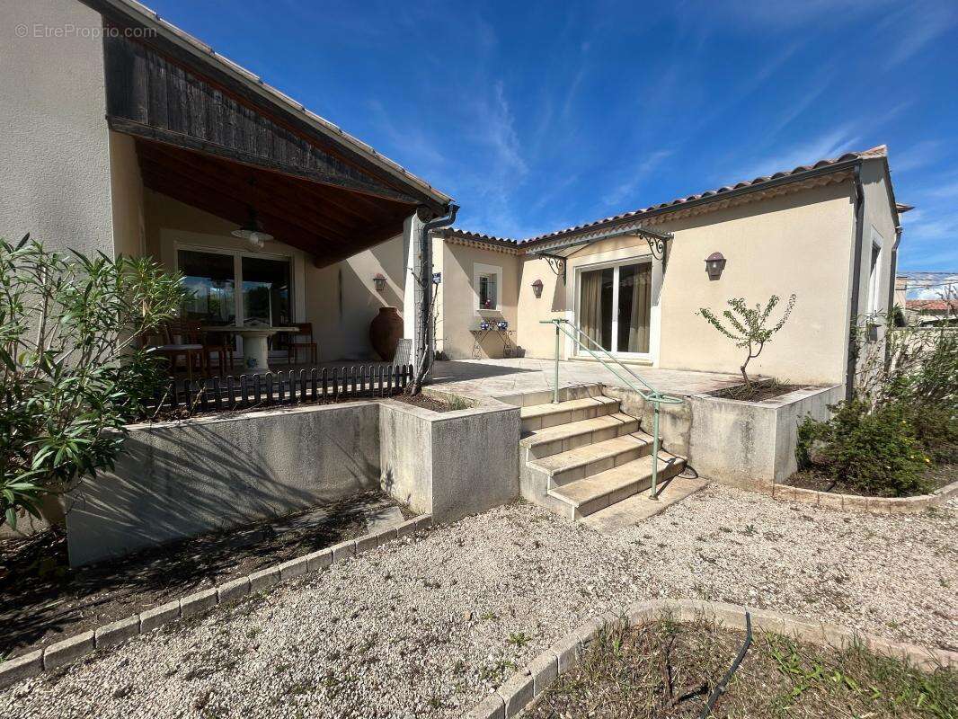 Maison à VAISON-LA-ROMAINE