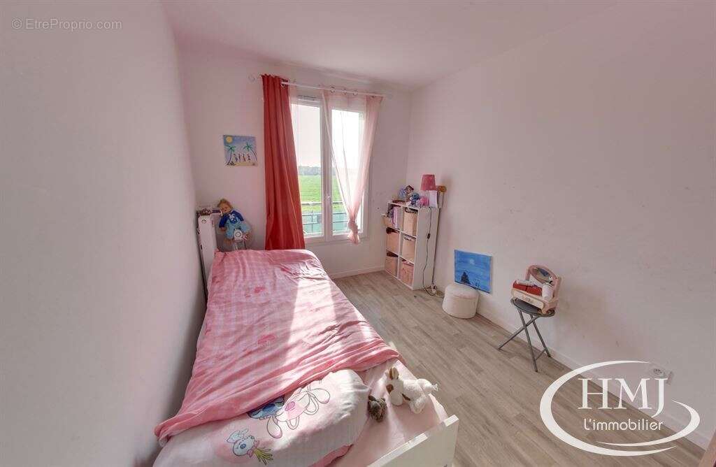 Maison 95 m² à Lisses  - photo 8