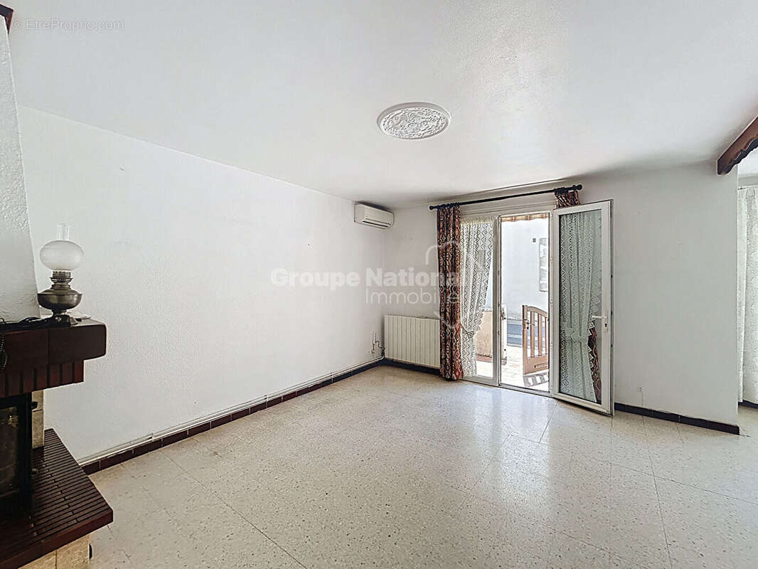 À vendre : maison mitoyenne familiale dans un quartier calme. - photo 3