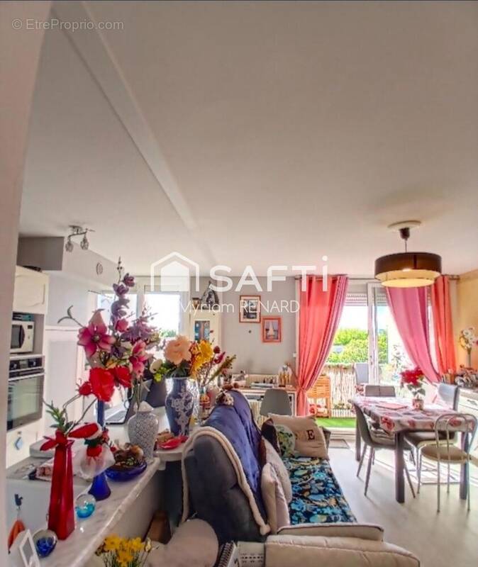 Photo 1 - Appartement à SAINTES