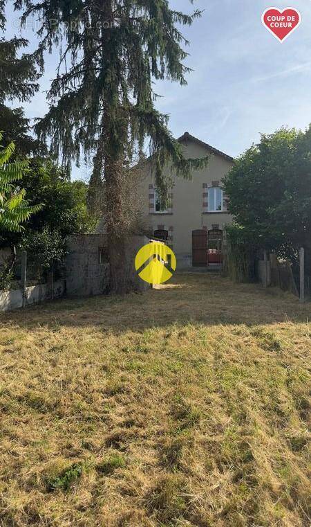 Maison à ARGENTON-SUR-CREUSE