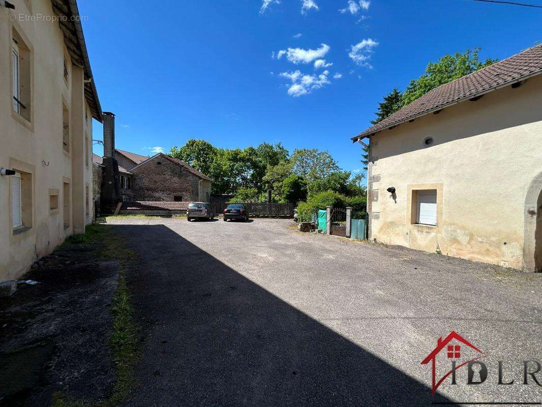 Appartement à XERTIGNY