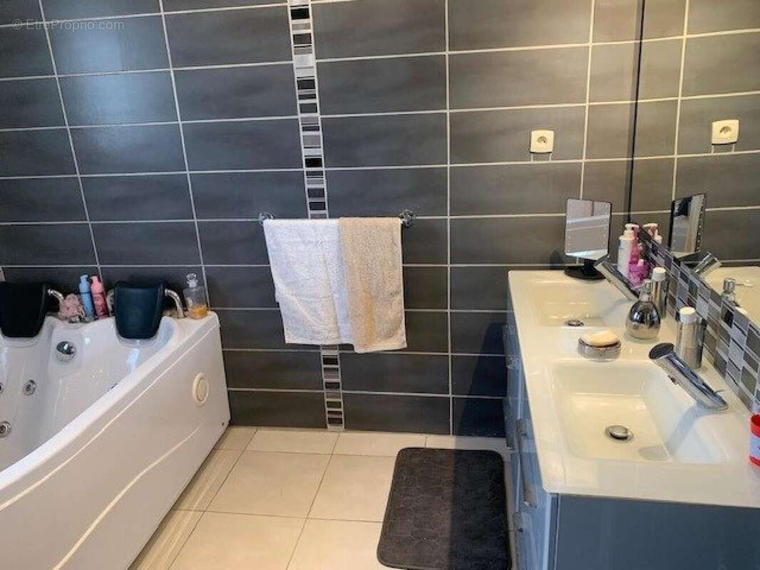 Photo 7 - Maison à SAINT-GILLES