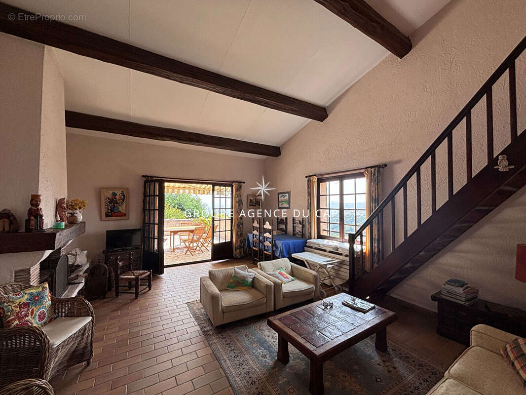 À vendre villa 5 chambres vue mer parking aux issambres - photo 4