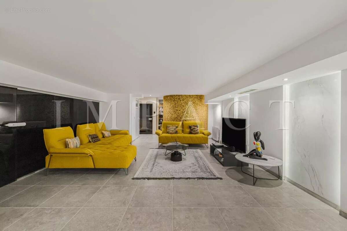 Maison à CANNES