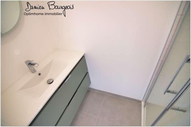 Appartement à SEGNY