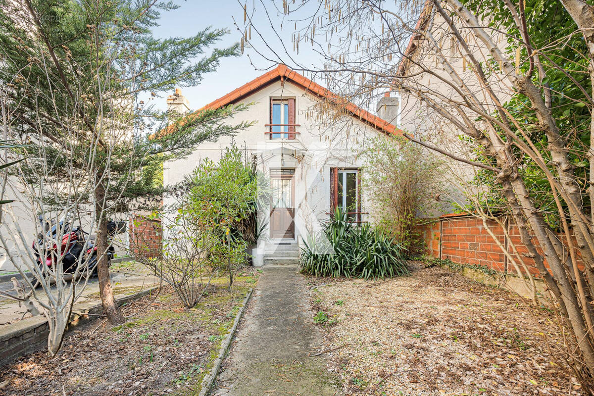 Maison à NANTERRE
