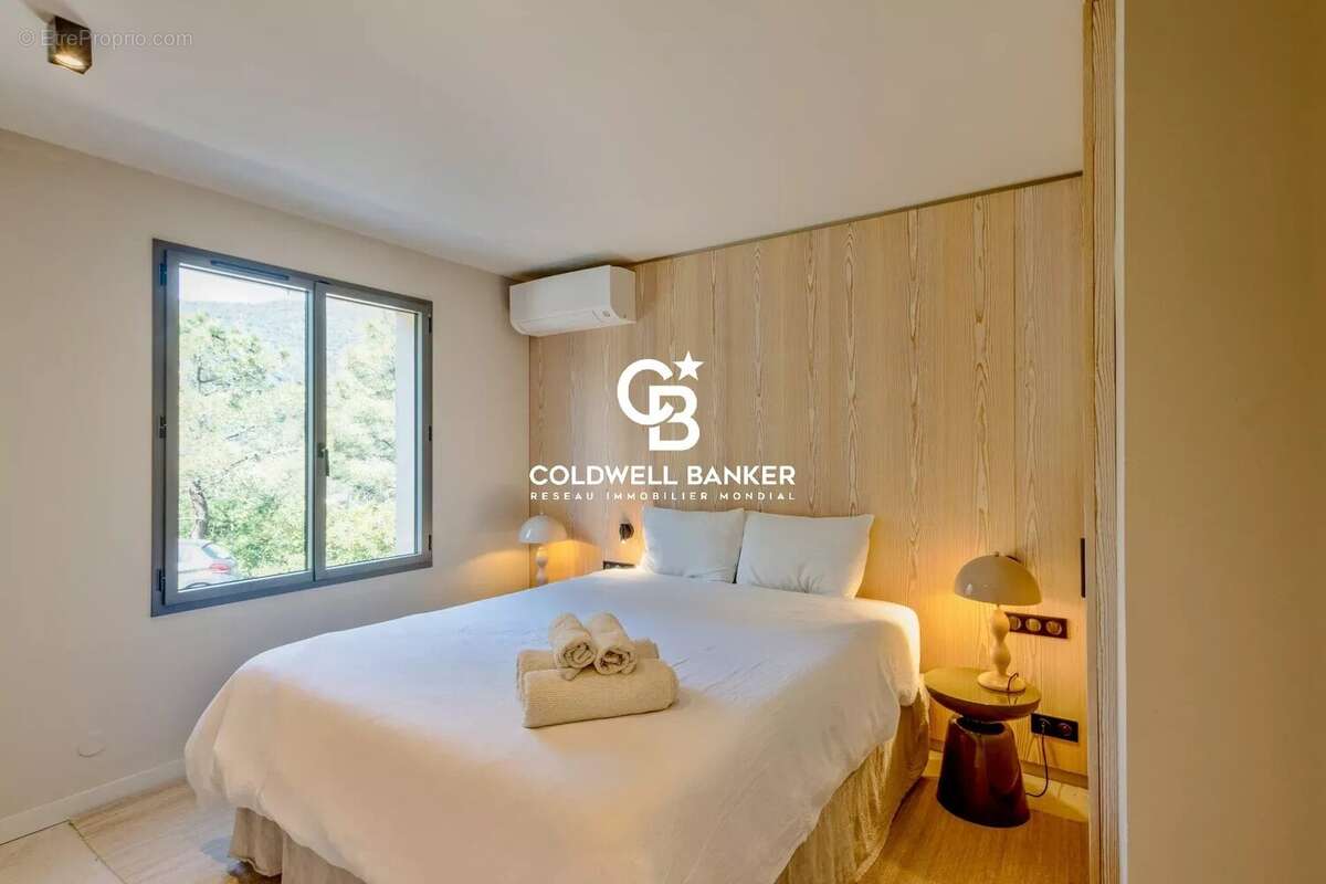 Maison à RAYOL-CANADEL-SUR-MER