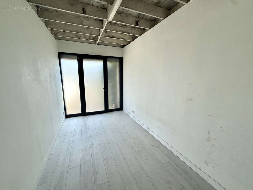 Maison 5 pièces 102m2 avec 1080m2 de terrain - photo 7