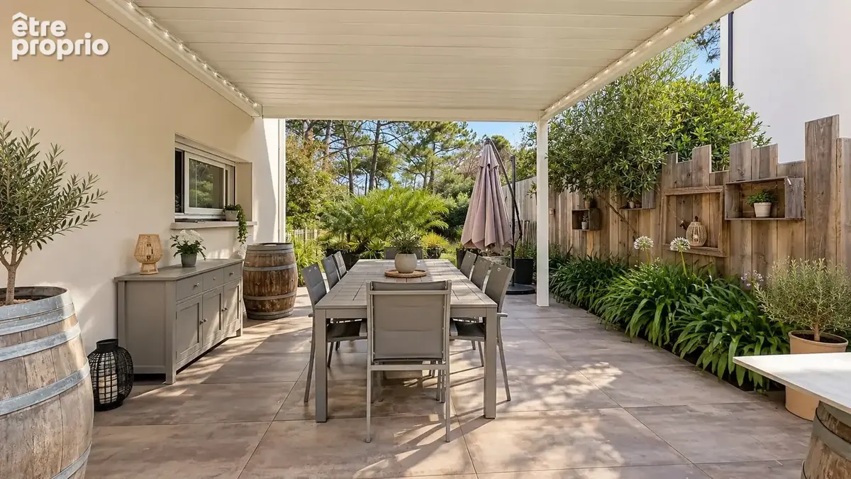 CAPBRETON  Maison 7 pièces de 150 m²  Plage et centre-ville à pied - photo 6