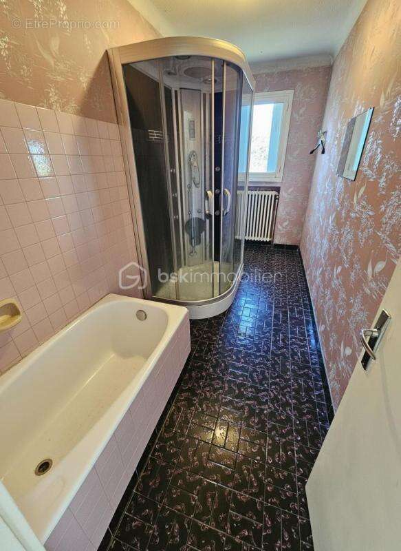 Noailly (42640) – Maison sur sous-sol avec vue dégagée et beau potentiel ! - photo 11