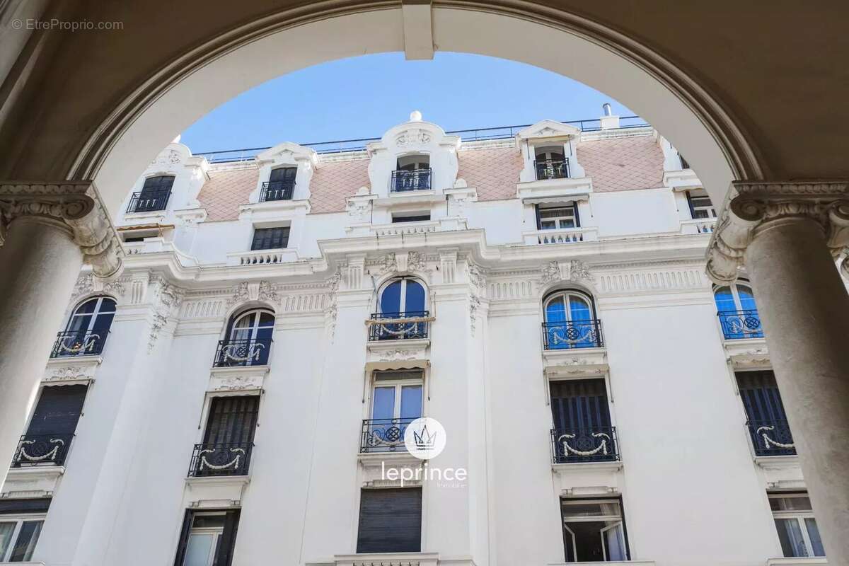 Appartement à NICE