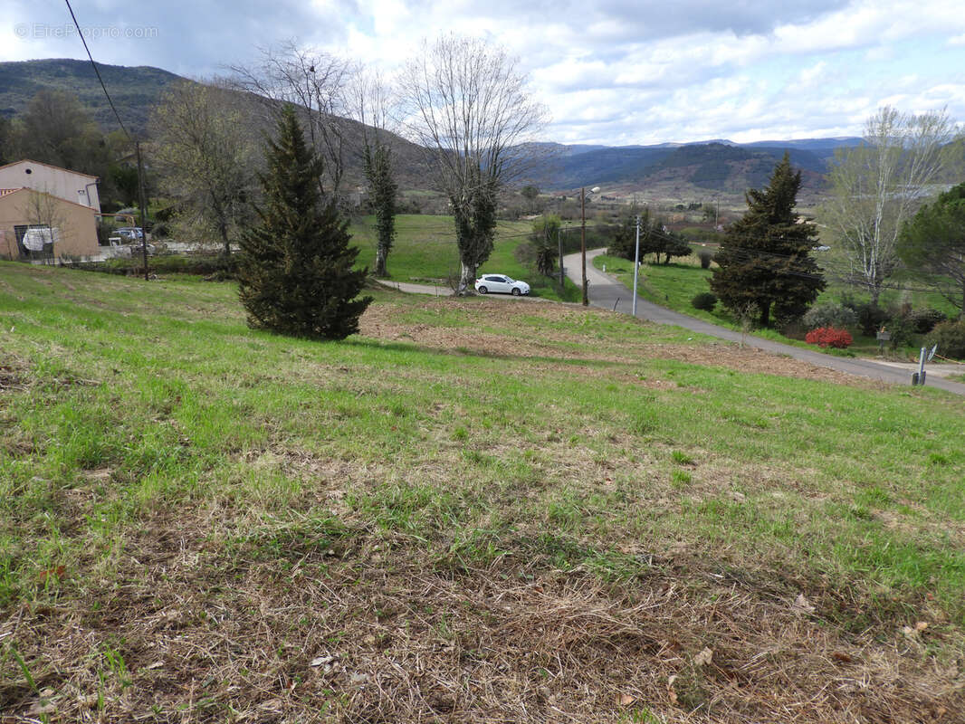 Terrain à CLERMONT-L'HERAULT
