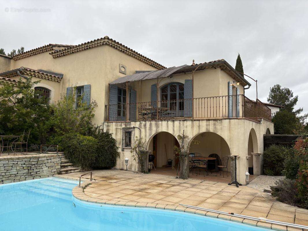 Maison à ARAMON