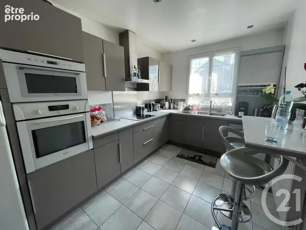 Maison 84 m² à Fontenay-Sous-Bois  - photo 2