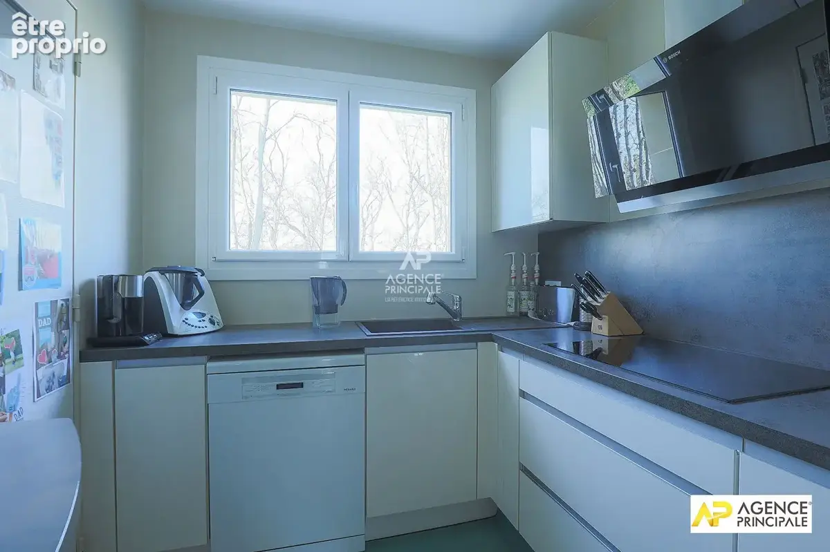 Appartement Maisons Laffitte 5 pièce(s) 101.62 m2 - photo 2