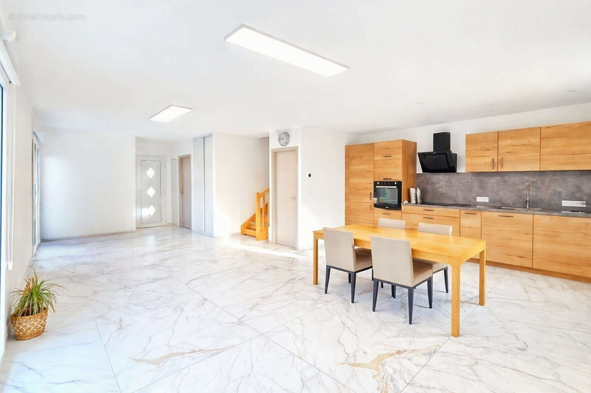 Maison à THONON-LES-BAINS