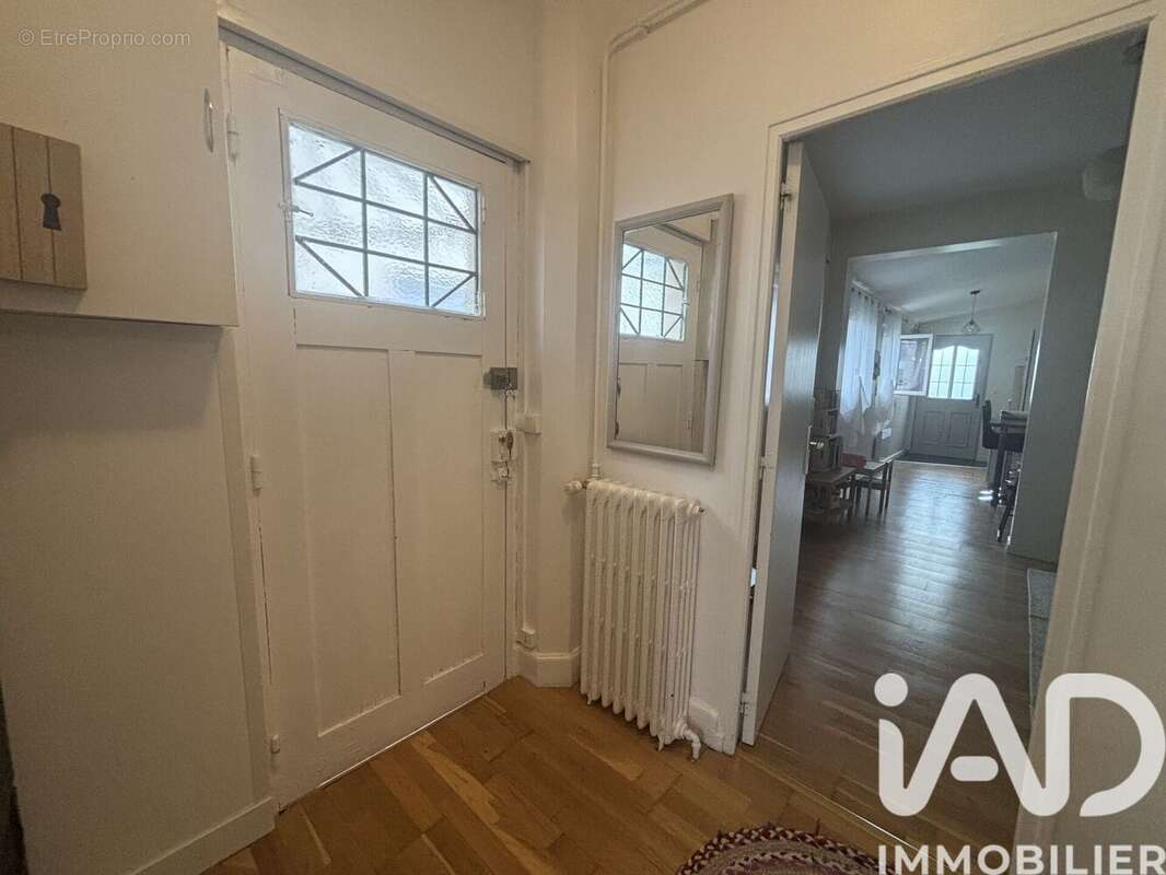 Photo 2 - Maison à TROYES