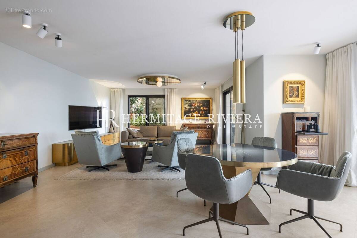 Appartement à CAP-D'AIL