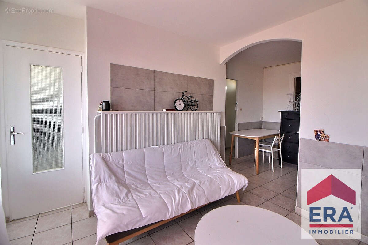 Appartement à PIERRELATTE