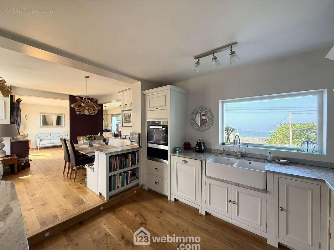 Maison 125 m² à Tredrez-Locquemeau  - photo 4