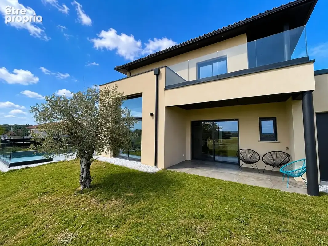 Maison 5 pièces 140 m² à vendre à Villeneuve-Les-Bouloc (31620) - photo 2