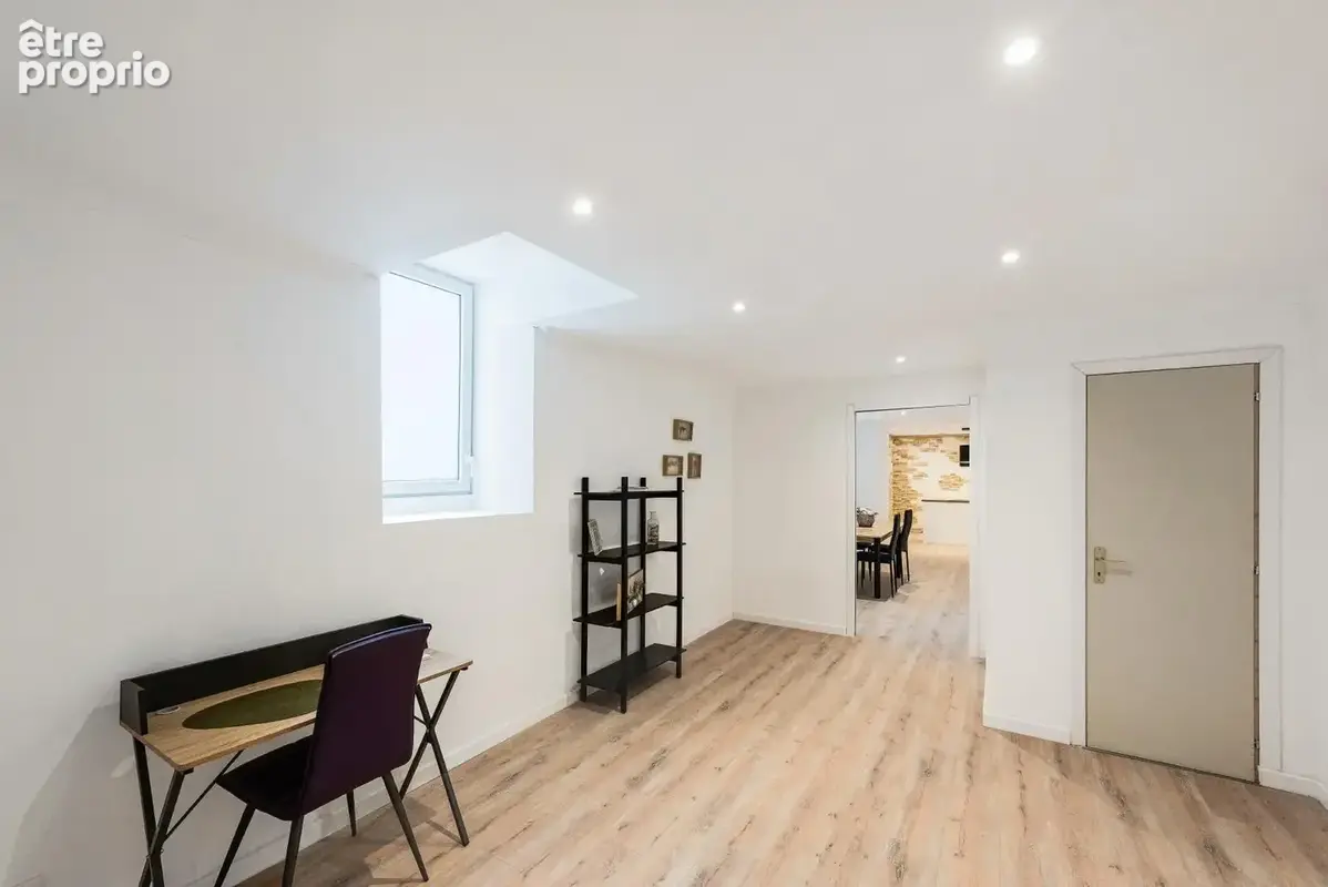 Fréjus centre historique - Appartement 81 m2 entièrement rénové - photo 4