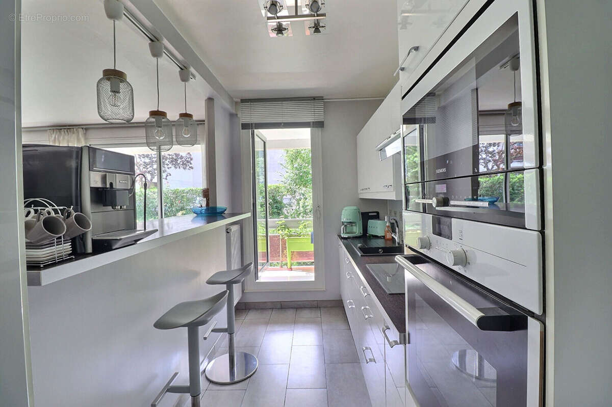 Appartement à MAREIL-MARLY