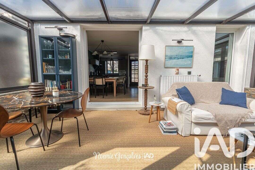 Photo 3 - Maison à MANTES-LA-VILLE