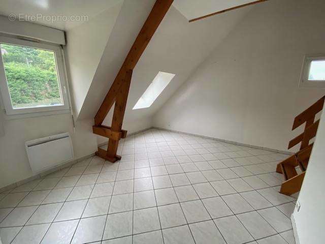 Appartement à EPERNON