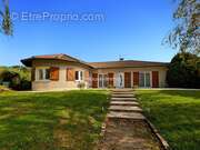 Maison à MESSIMY-SUR-SAONE