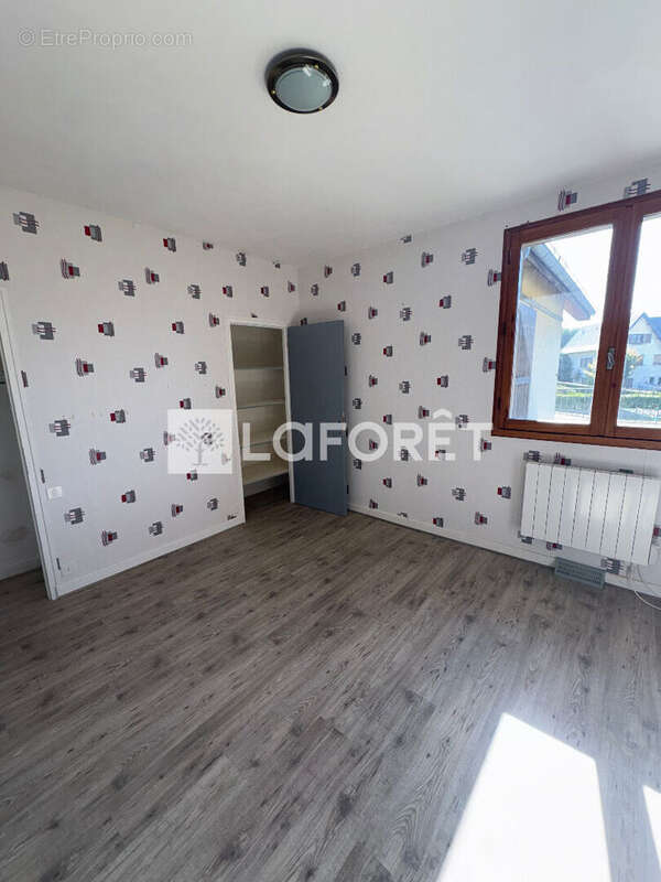 Maison à RIOM-ES-MONTAGNES