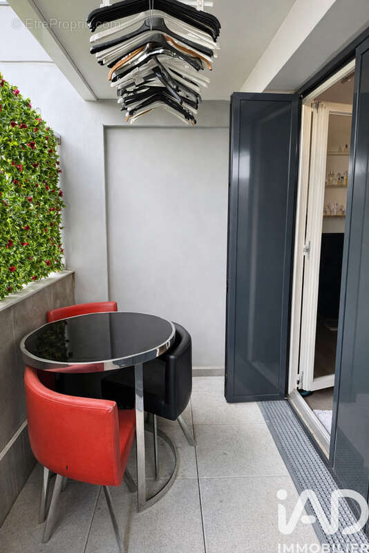 Photo 9 - Appartement à AUBERVILLIERS