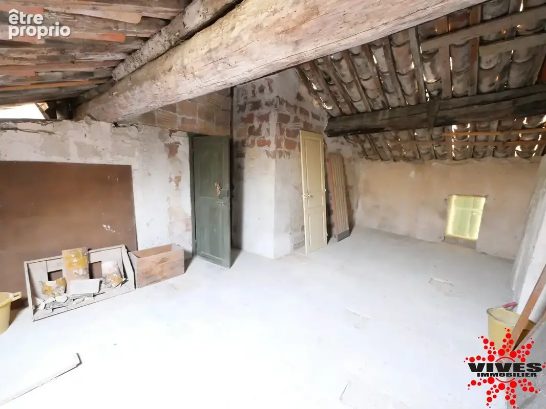 Maison de village T5 de 180 m² avec grenier aménageable  Capestang - photo 15