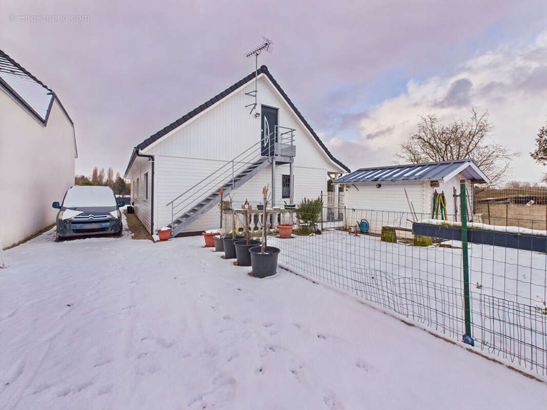 Maison à DREUIL-LES-AMIENS