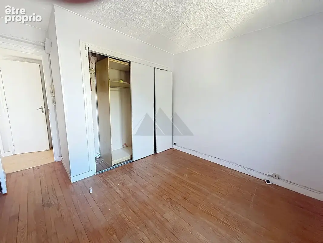 Appartement t2 avec garage a vendre brest clinique pasteur - photo 3