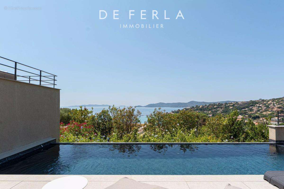 Appartement à LE LAVANDOU
