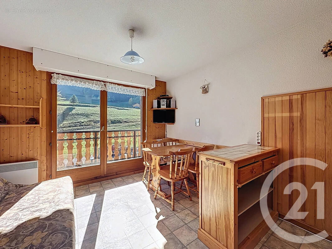 Appartement à LE BIOT