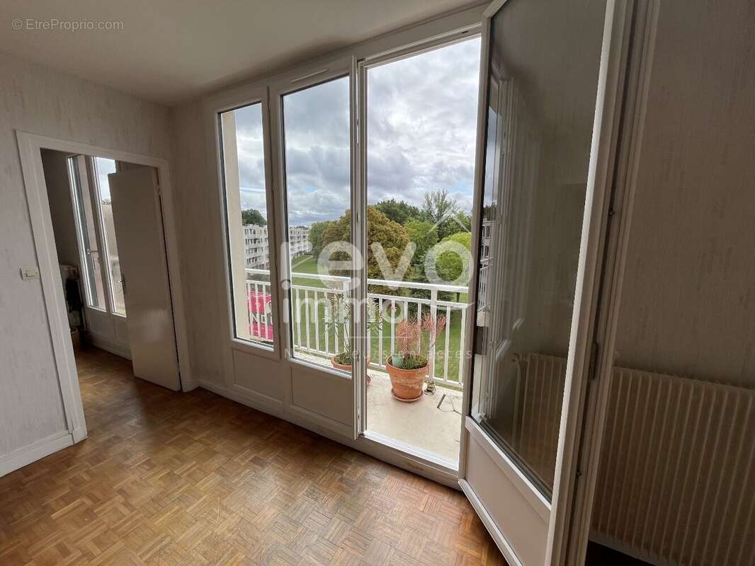 Appartement à VERSAILLES