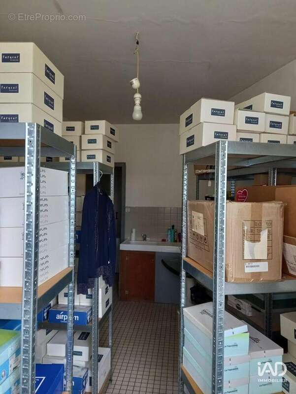 Photo 8 - Commerce à SAINT-SAMSON