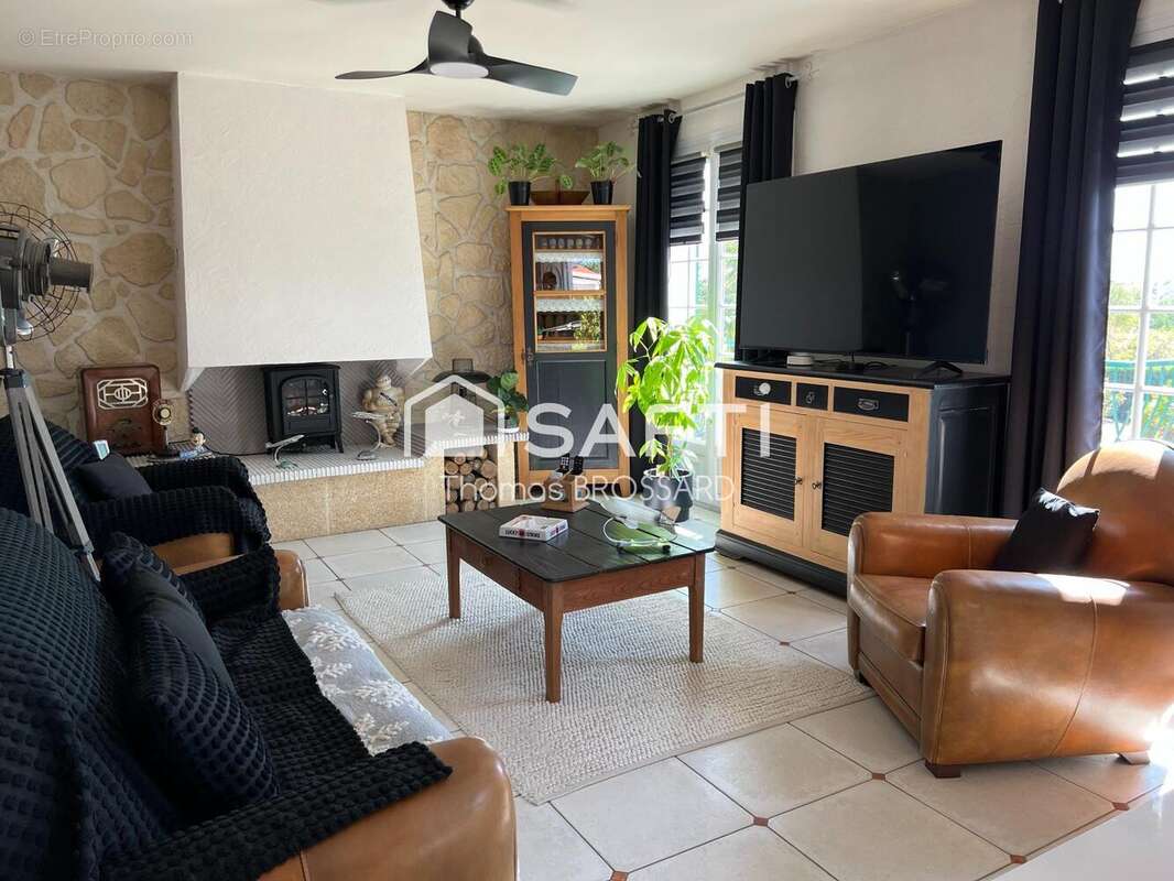 Maison 125 m² à Dompierre-Sur-Yon  - photo 6